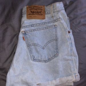Levi Shorts